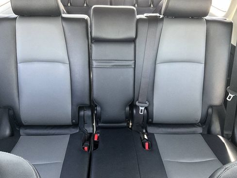 Used 2018 Toyota 4Runner SR5 Premium AWD/4WD image 14