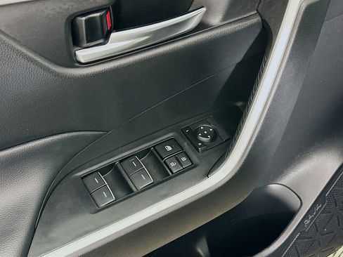 Used 2024 Toyota RAV4 XLE image 15