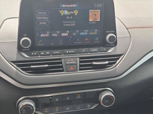 Used 2021 Nissan Altima 2.5 SR FWD image 13