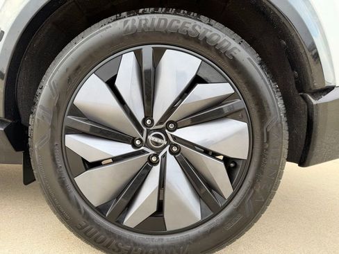 Used 2023 Nissan Ariya ENGAGE e-4ORCE image 30