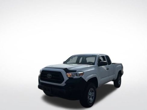 Used 2021 Toyota Tacoma SR AWD/4WD image 10