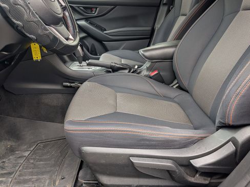 Used 2020 Subaru Crosstrek 2.0i Premium image 6