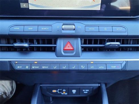 New 2025 Kia K4 LXS image 21