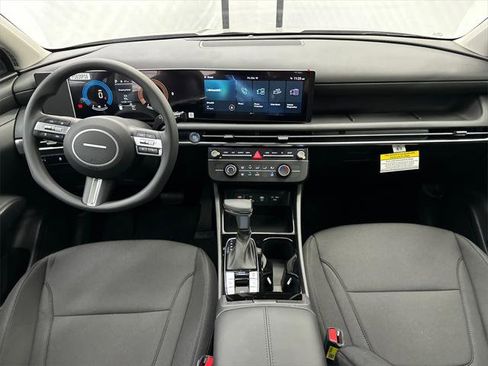 New 2026 Hyundai Tucson SE image 21