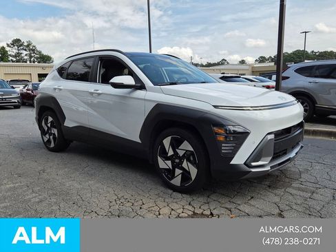 Used 2025 Hyundai Kona Limited FWD image 19