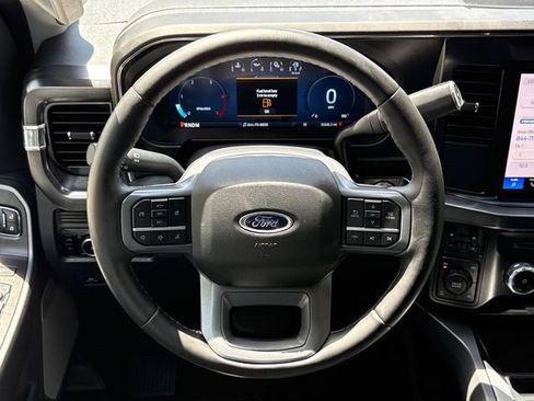 Certified 2025 Ford F250 Lariat w/ FX4 Off-Road Package AWD/4WD image 15