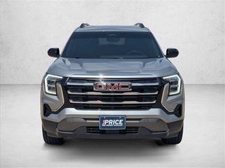Used 2026 GMC Terrain Elevation w/ Elevation Premium Package FWD video 2