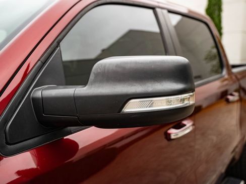 Used 2019 RAM 1500 Big Horn AWD/4WD image 16