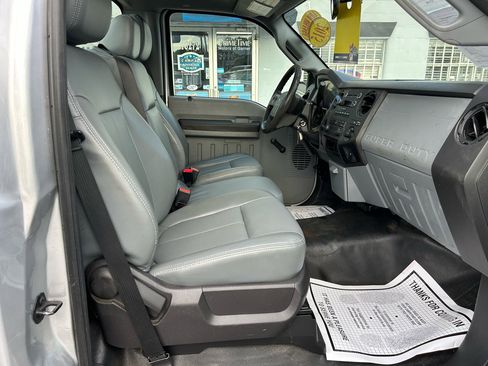 Used 2015 Ford F250 XL image 11