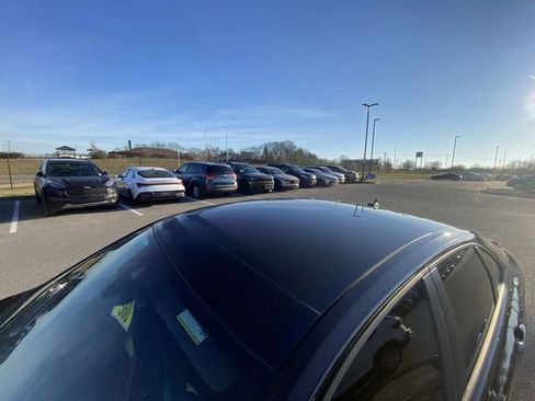 Used 2021 Volkswagen Jetta GLI image 3