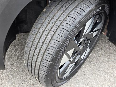 Used 2024 Hyundai Kona SEL image 20