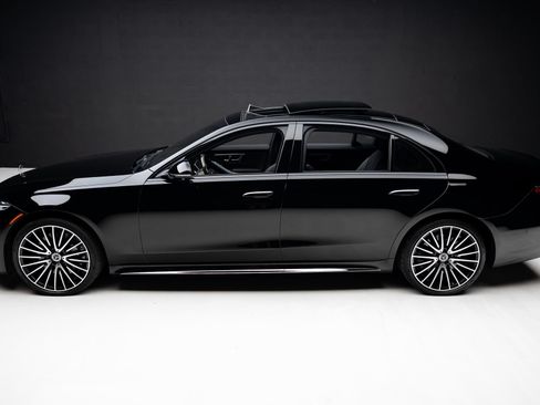 Used 2023 Mercedes-Benz S 500 4MATIC image 16
