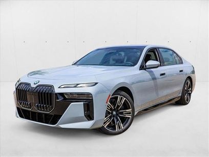 New 2025 BMW 760i xDrive