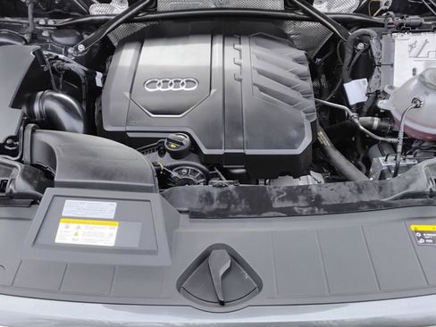 Certified 2023 Audi Q5 2.0T Premium w/ Convenience Package image 15