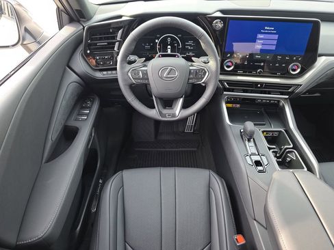 New 2026 Lexus TX 500h AWD image 16