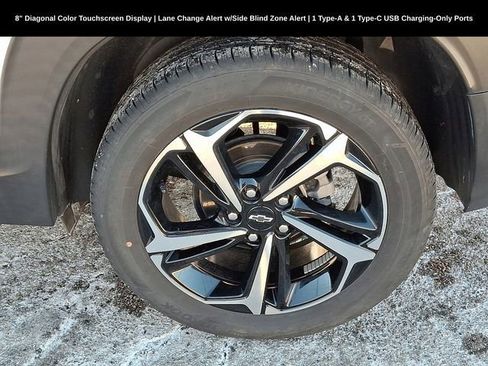 Used 2023 Chevrolet TrailBlazer RS w/ Convenience Package image 15