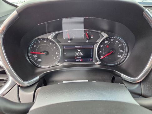 Used 2020 Chevrolet Equinox LT image 32