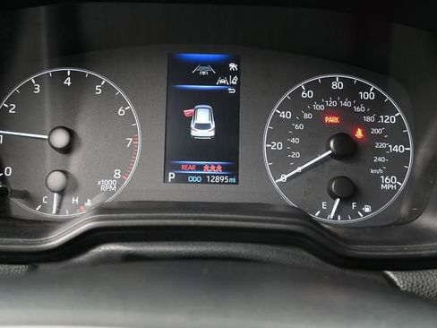 Certified 2024 Toyota Corolla Cross LE image 14