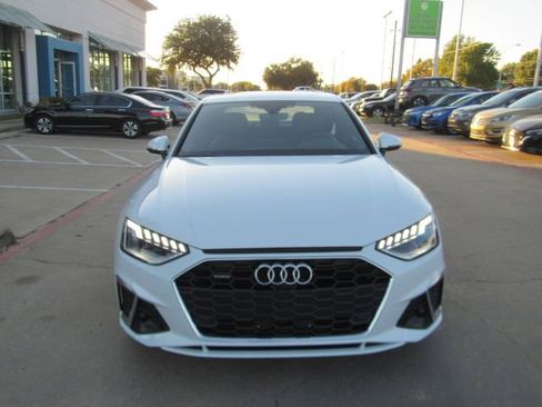 Used 2023 Audi A4 2.0T Premium Plus image 2
