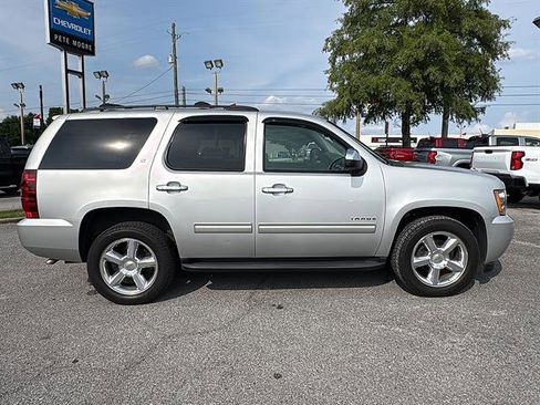 Used 2010 Chevrolet Tahoe LT w/ Regional Value Package RWD image 4