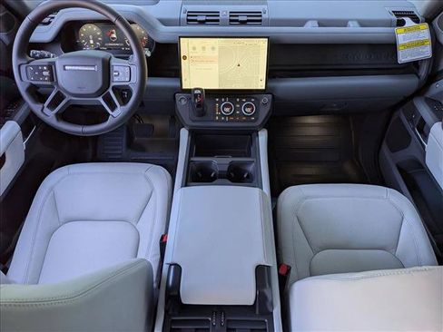 New 2026 Land Rover Defender 110 X-Dynamic SE image 14