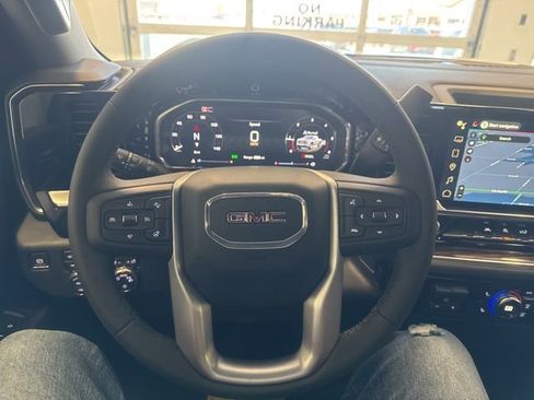 New 2026 GMC Sierra 1500 SLE w/ X31 Off-Road Package AWD/4WD image 36