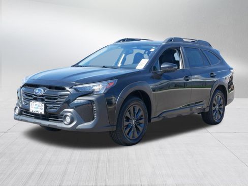 Used 2024 Subaru Outback Onyx Edition XT AWD/4WD image 3