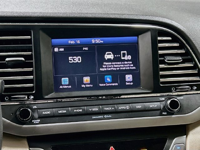 Used 2017 Hyundai Elantra SE FWD image 15