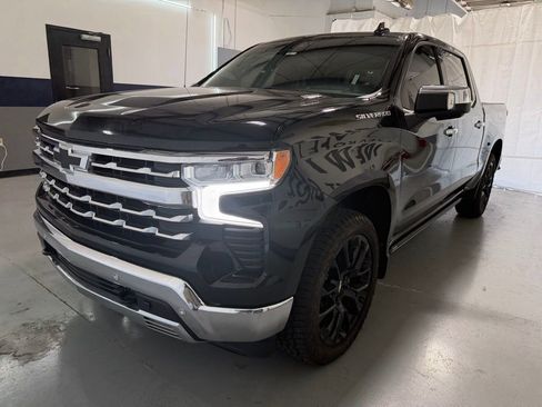 Used 2023 Chevrolet Silverado 1500 LTZ w/ LTZ Convenience Package II image 22