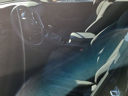 Used 2021 Subaru Outback 2.5i image 5