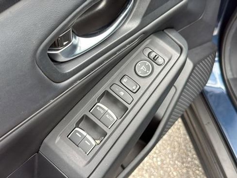 Used 2024 Honda Accord EX image 18