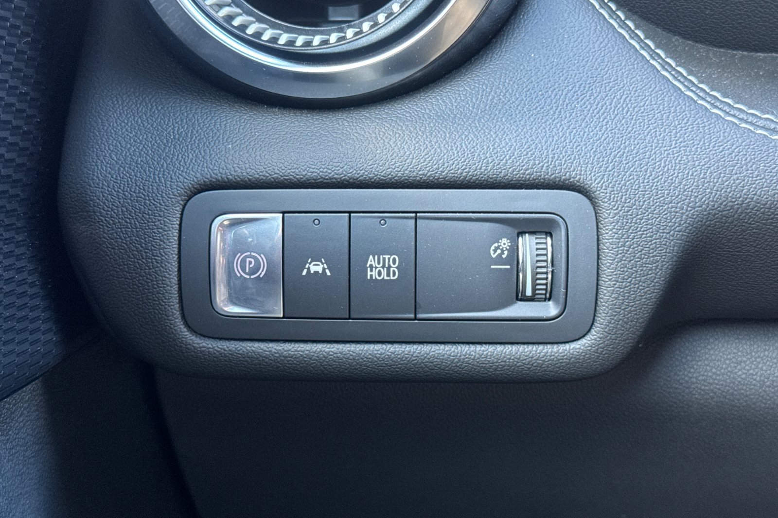 Used 2024 Chevrolet Blazer EV LT AWD/4WD image 39