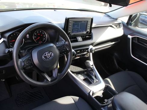 Used 2021 Toyota RAV4 LE w/ Carpet Mat Package (TMS) FWD image 51