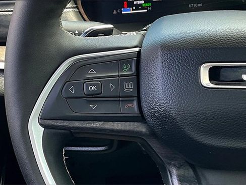 Used 2025 Jeep Grand Cherokee Limited 4xe image 20