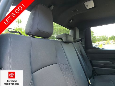 Certified 2025 Toyota Tacoma SR5 AWD/4WD image 18