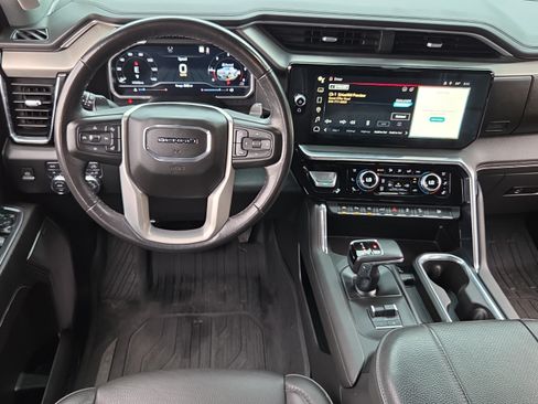 Used 2023 GMC Sierra 1500 Denali w/ Denali Reserve Package AWD/4WD image 11