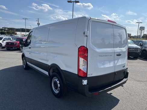 Used 2024 Ford Transit 250 Low Roof image 5