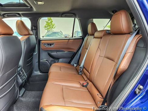 New 2026 Subaru Outback Touring XT AWD/4WD image 11