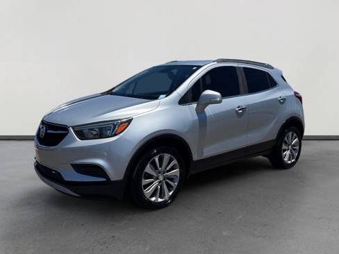 Used 2017 Buick Encore Preferred FWD image 1