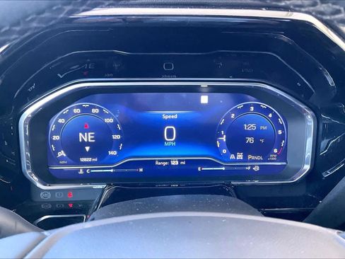 Used 2023 Chevrolet Silverado 1500 LT image 25