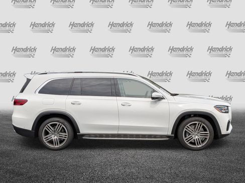 Certified 2025 Mercedes-Benz GLS 450 4MATIC image 11