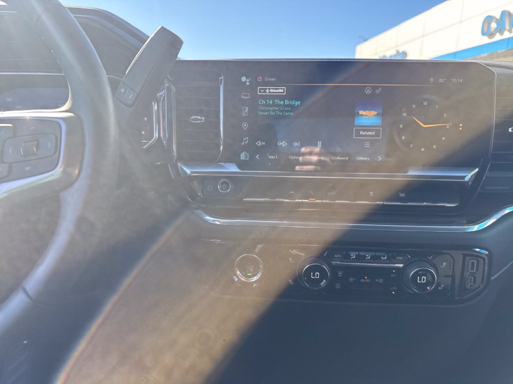 Used 2024 Chevrolet Silverado 1500 LT AWD/4WD image 21