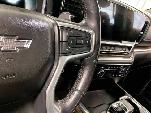 Used 2023 Chevrolet Silverado 1500 RST w/ Z71 Off-Road Package AWD/4WD image 23
