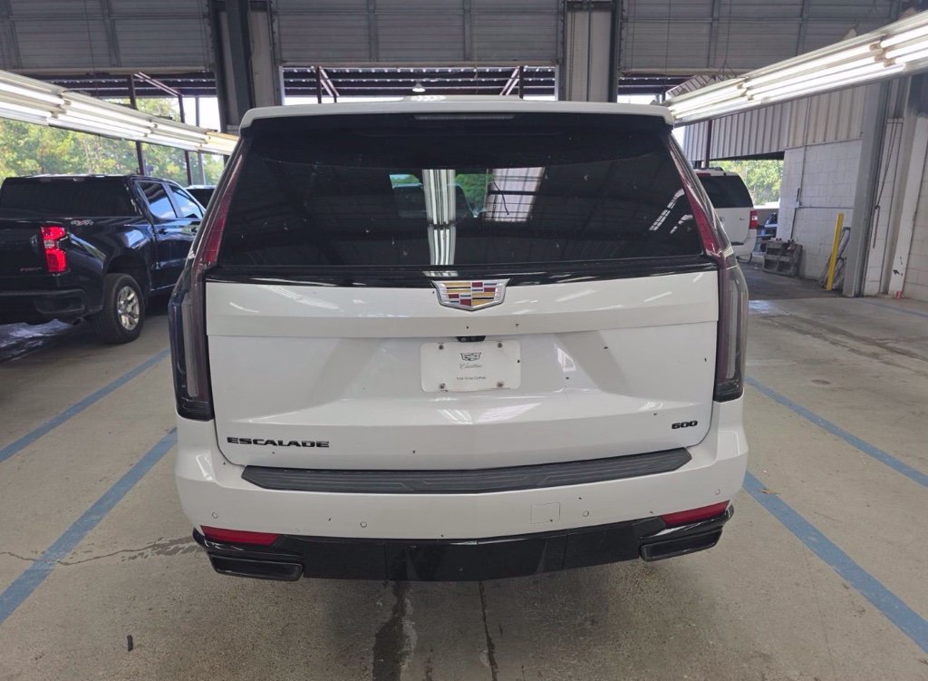 Used 2021 Cadillac Escalade Sport RWD image 5