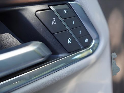 New 2026 GMC Sierra 1500 SLT image 24