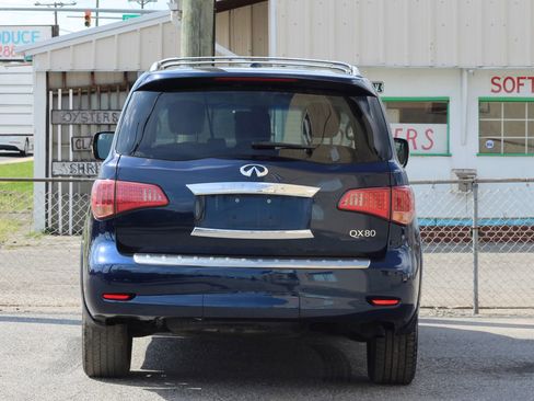 Used 2016 INFINITI QX80 Luxe w/ 22" Wheel Package image 7