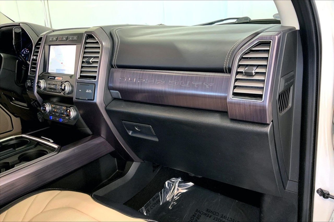 Used 2020 Ford F350 Limited AWD/4WD image 16