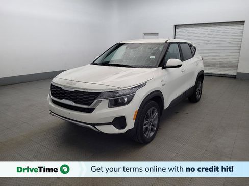 Used 2022 Kia Seltos LX image 1