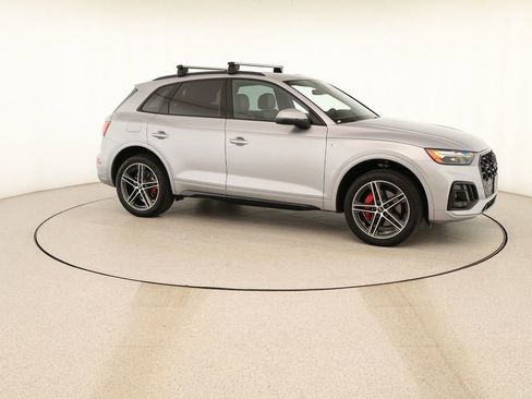 Certified 2024 Audi Q5 e Premium Plus AWD/4WD image 8