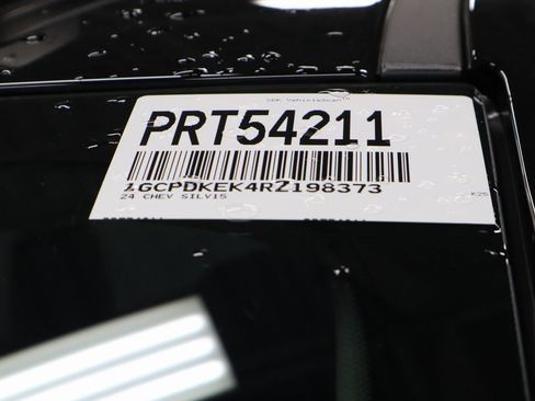 Used 2024 Chevrolet Silverado 1500 LT image 34